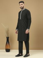 Black Kurta With Slant Pintucks - Image 3