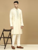 Cream Kurta With Vibrant Threadwork